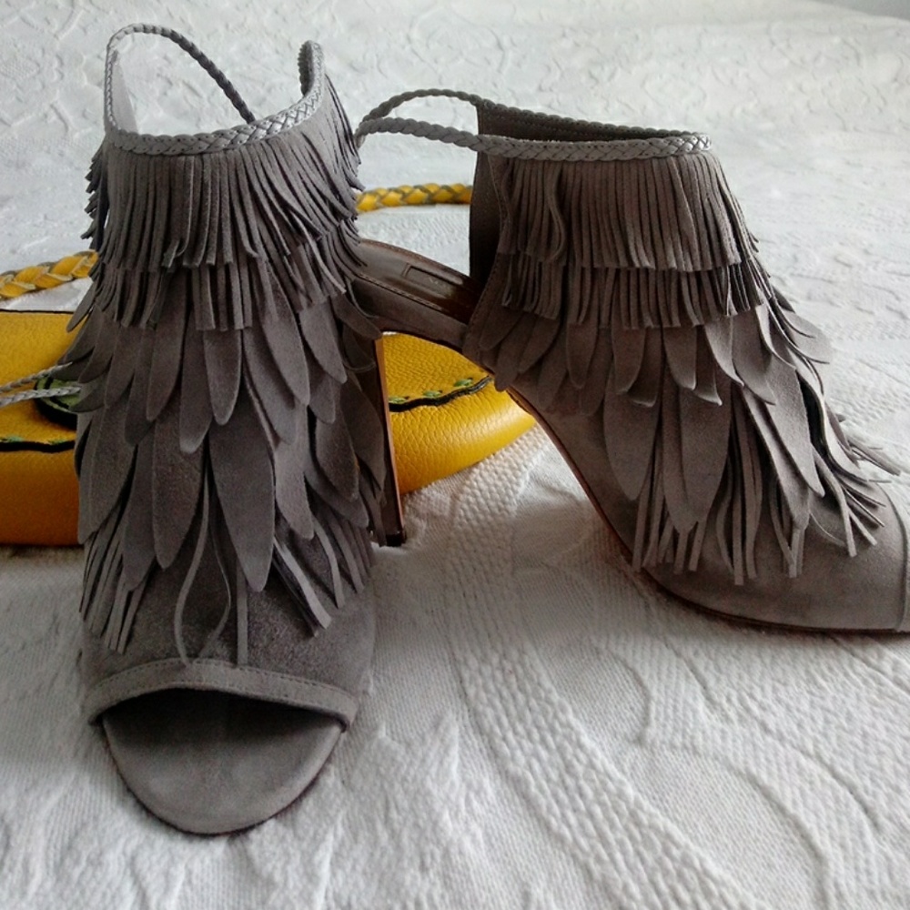 Aquazurra 'So Pocahontas 105'  gray suede heels